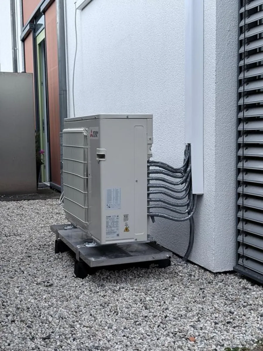 Außengerät Multi-Split fertig montiert